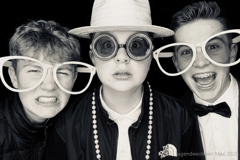 Fotobox Ausdruck – Jugendweihe in Schwarzweiß